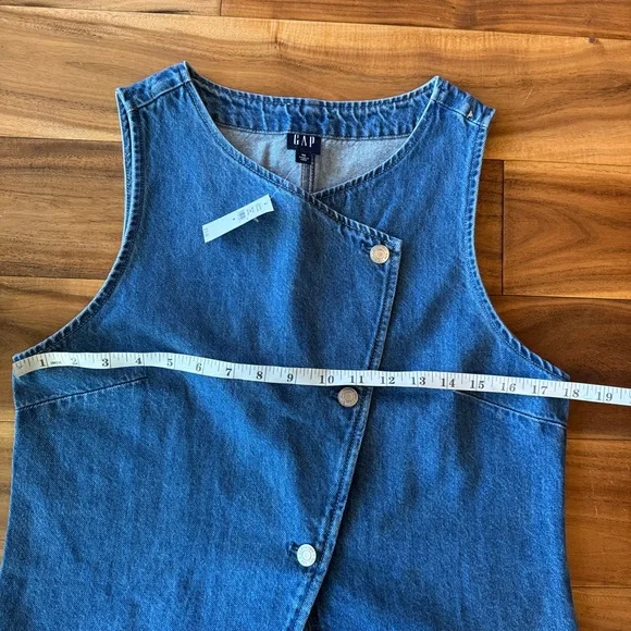 GAP Classic Blue Denim Top NWT - Picture 3 of 6